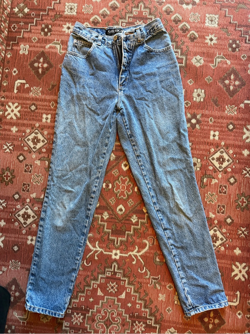 American Vintage Light Blue High-Rise Tapered Jeans